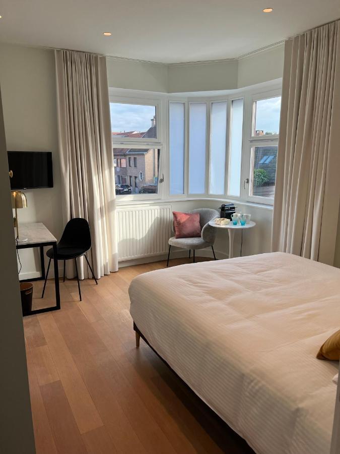 Tuss Bed & Breakfast Kortrijk Exterior photo